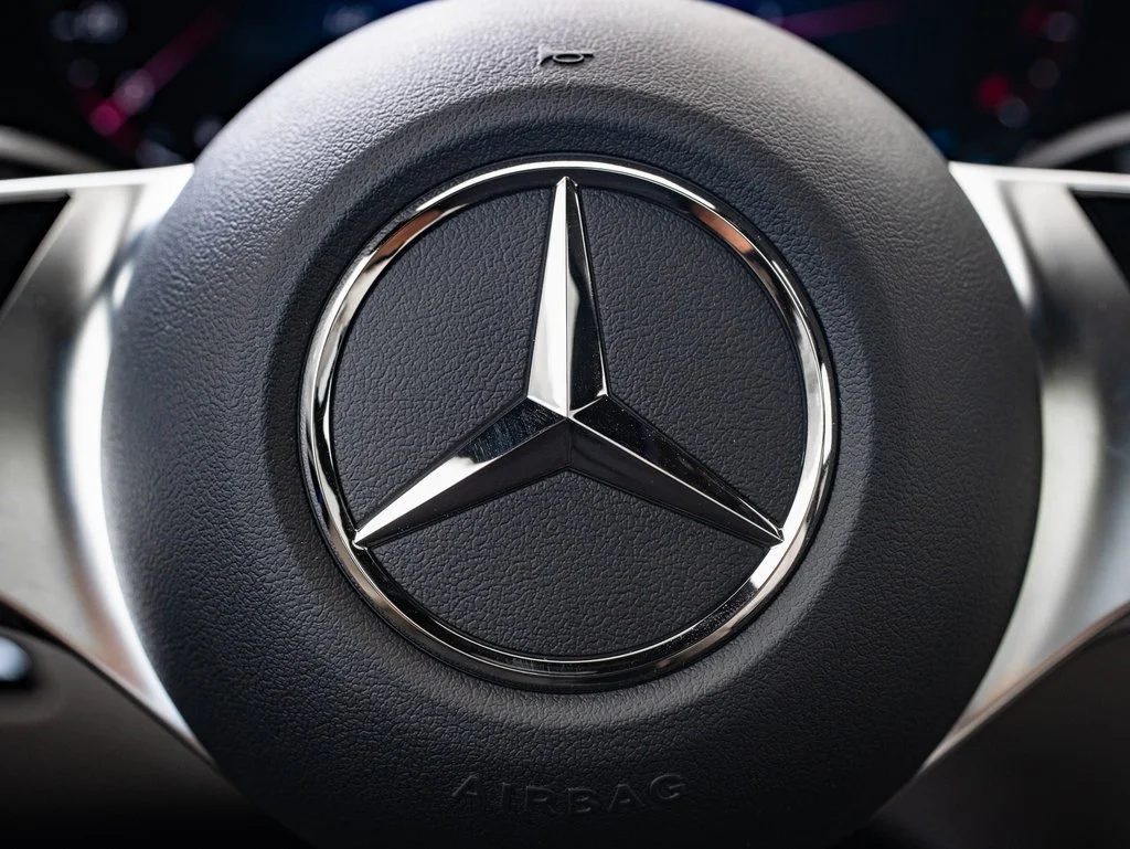 Used 2026 Polar White Mercedes-Benz GLC 300 image 26