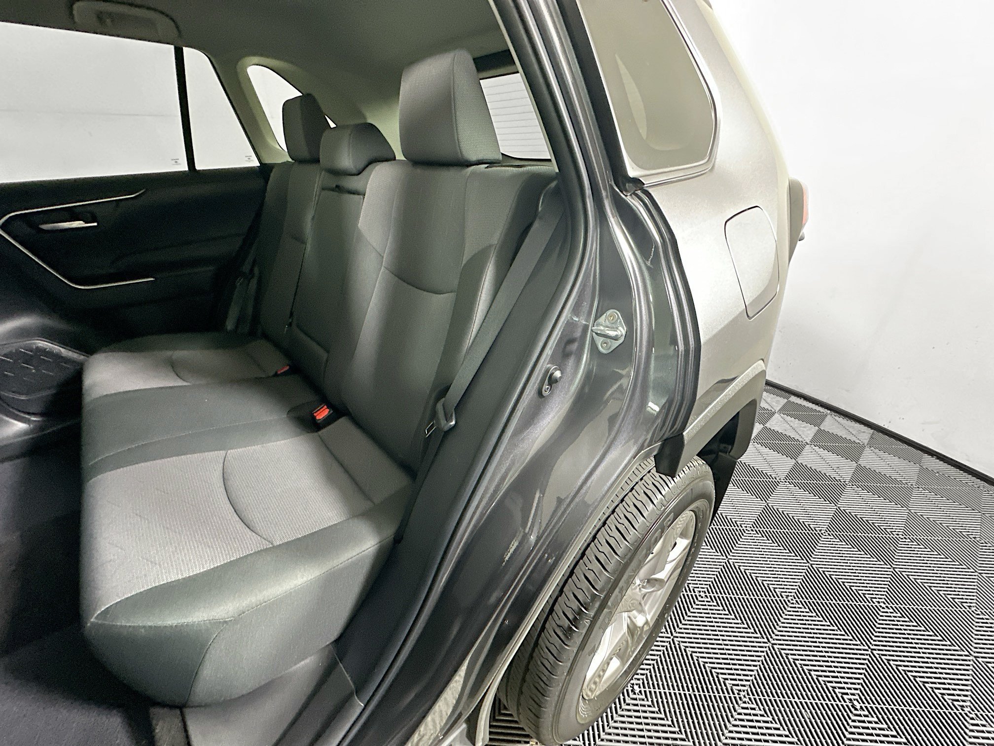 Used 2025 Magnetic Gray Metallic Toyota XLE image 26