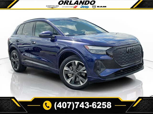 2024 Audi Q4 e-tron Premium Plus