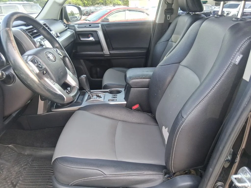 Used 2018 Black Toyota SR5 Premium image 14