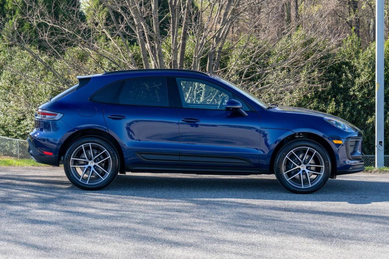 Used 2026  Porsche  image 8