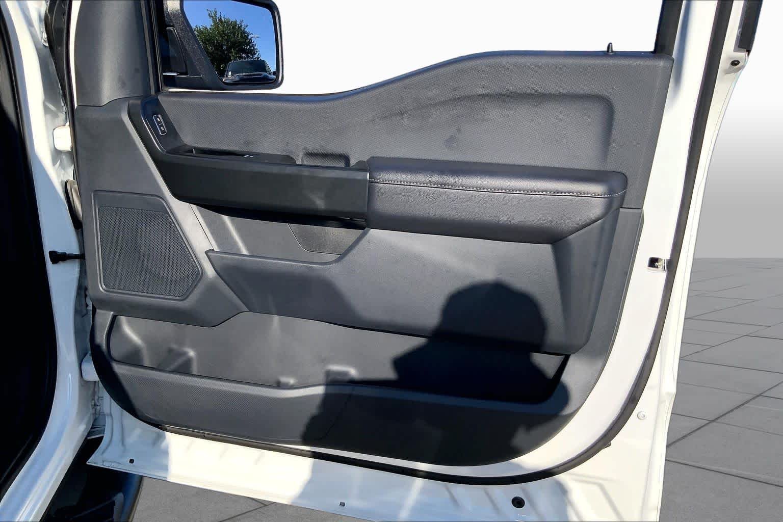 Used 2025 Oxford White Ford STX image 22