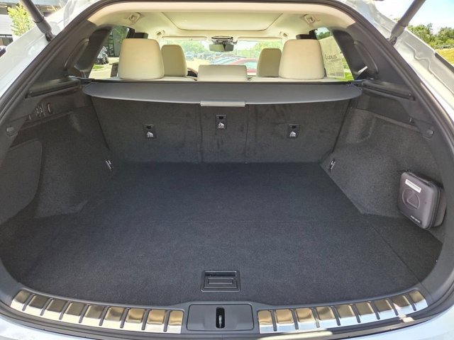New 2026 Eminent White Pearl Lexus LUXURY image 37