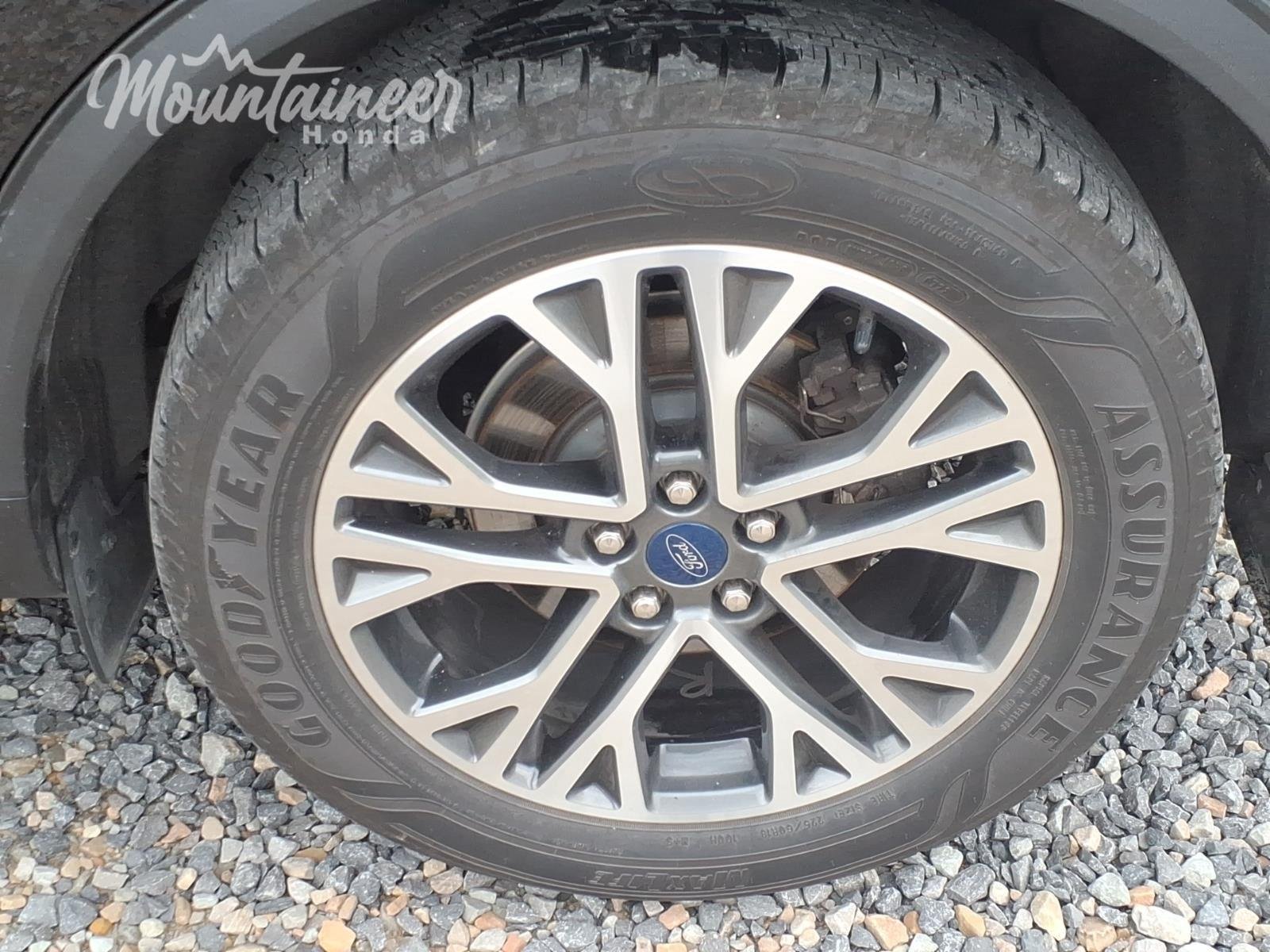 Used 2020 Agate Black Ford SEL image 10