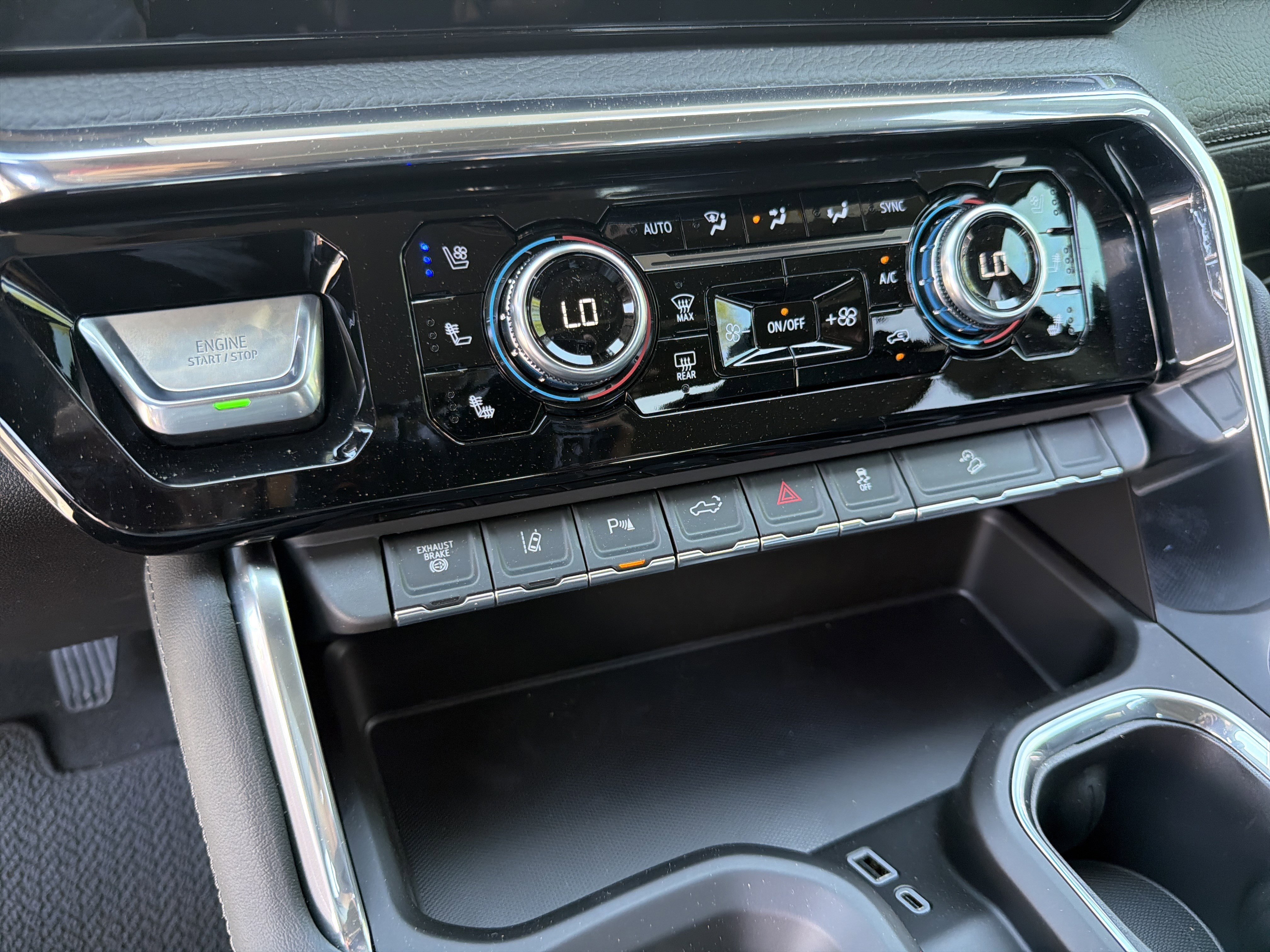 2026 GMC Sierra 2500HD Denali - Photo 34