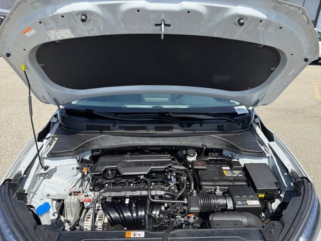 Used 2023 Silver Hyundai SEL image 22