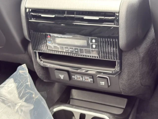New 2026 High Gloss Black Exterior Paint Jeep Upland image 19