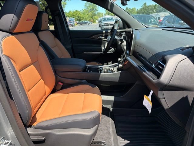 2027 Chevrolet Traverse Z71 - Photo 18