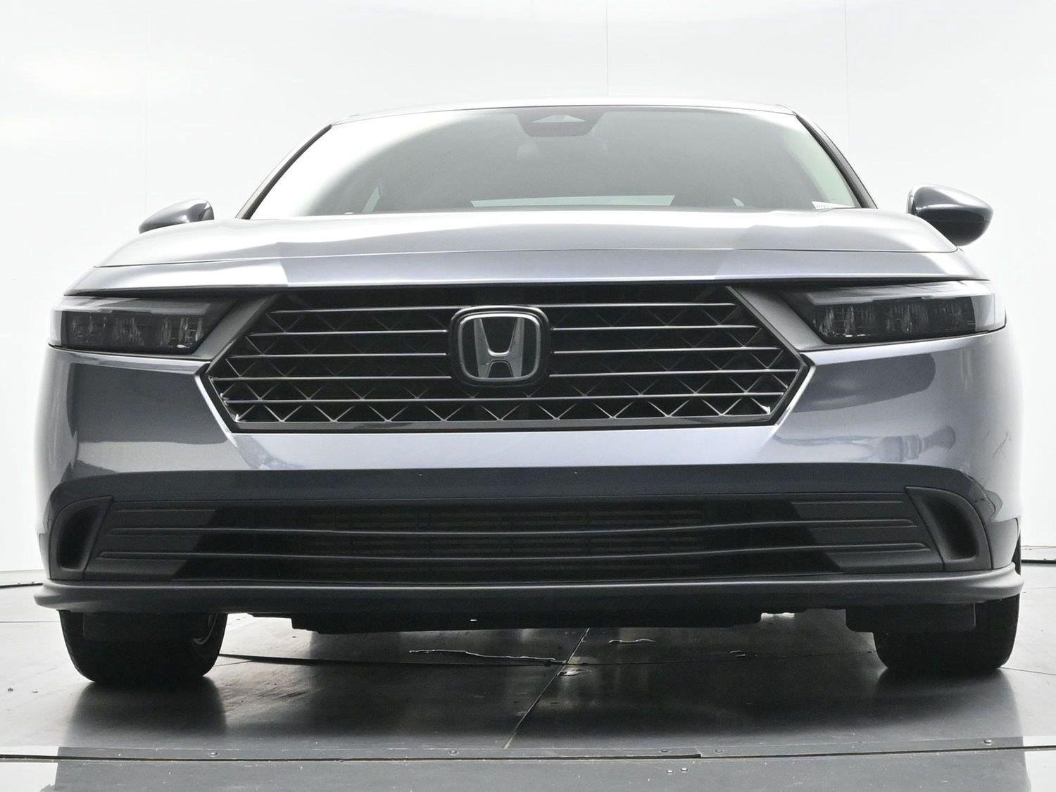 Used 2024 Meteorite Gray Metallic Honda LX image 40