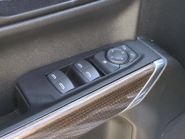 Used 2021 Gray Chevrolet LT Trail Boss image 13