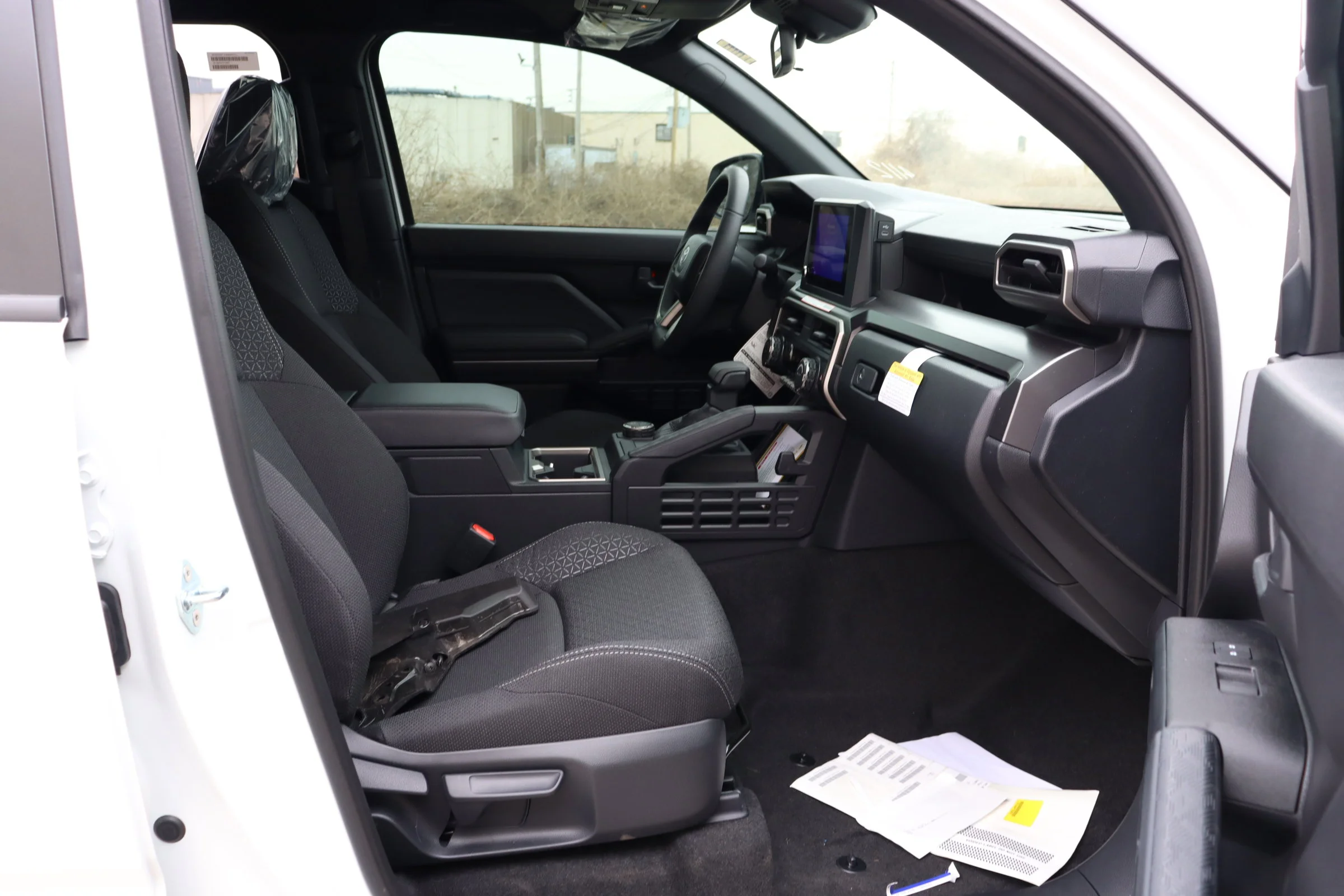 2026 Toyota 4Runner SR5 - Photo 24