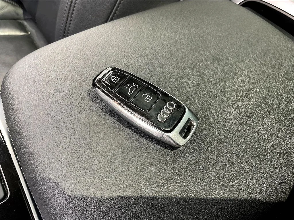 Used 2023 Glacier White Audi 55 Premium Plus image 36