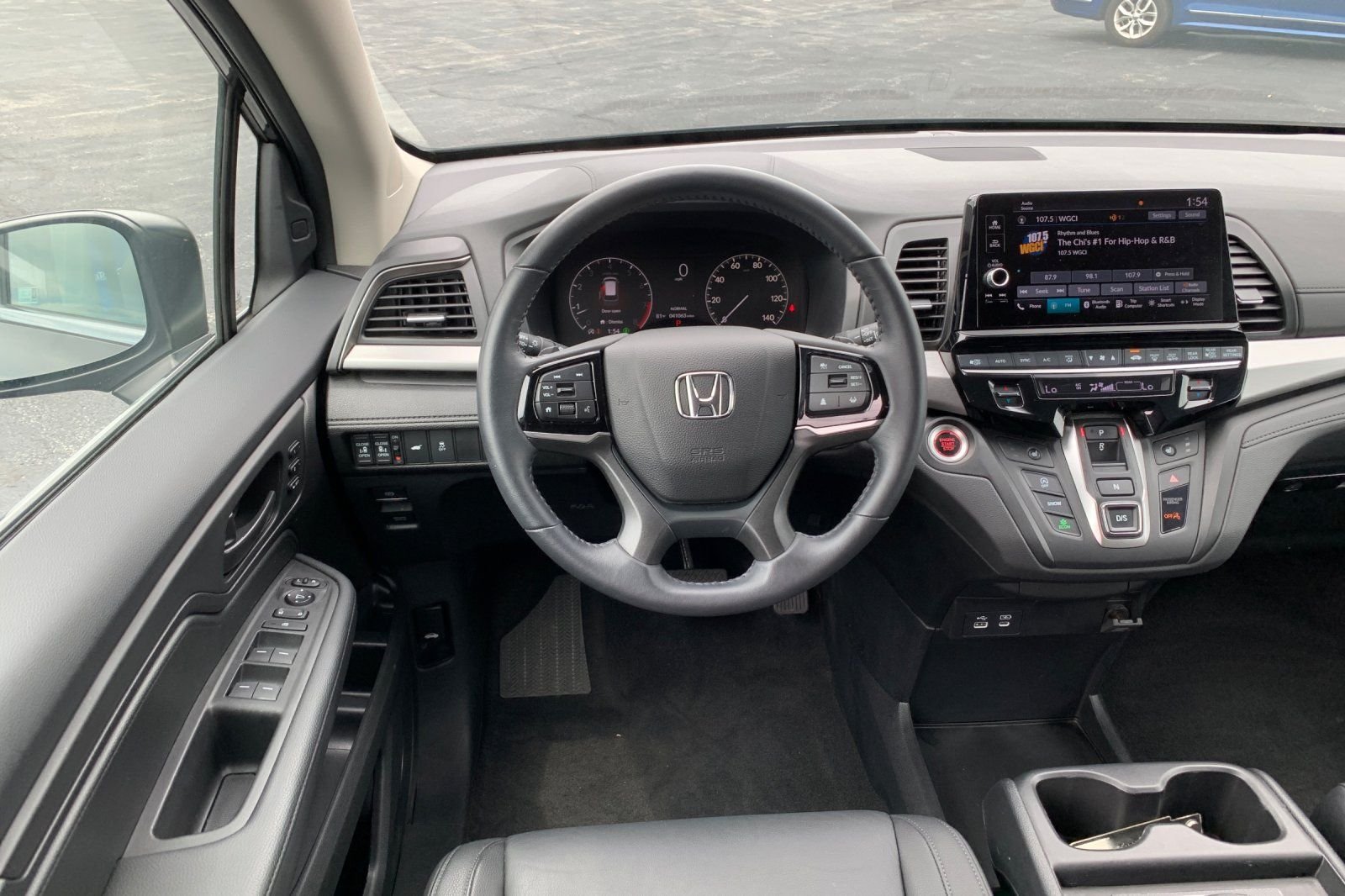 Certified Used 2025  Honda EX-L image 18