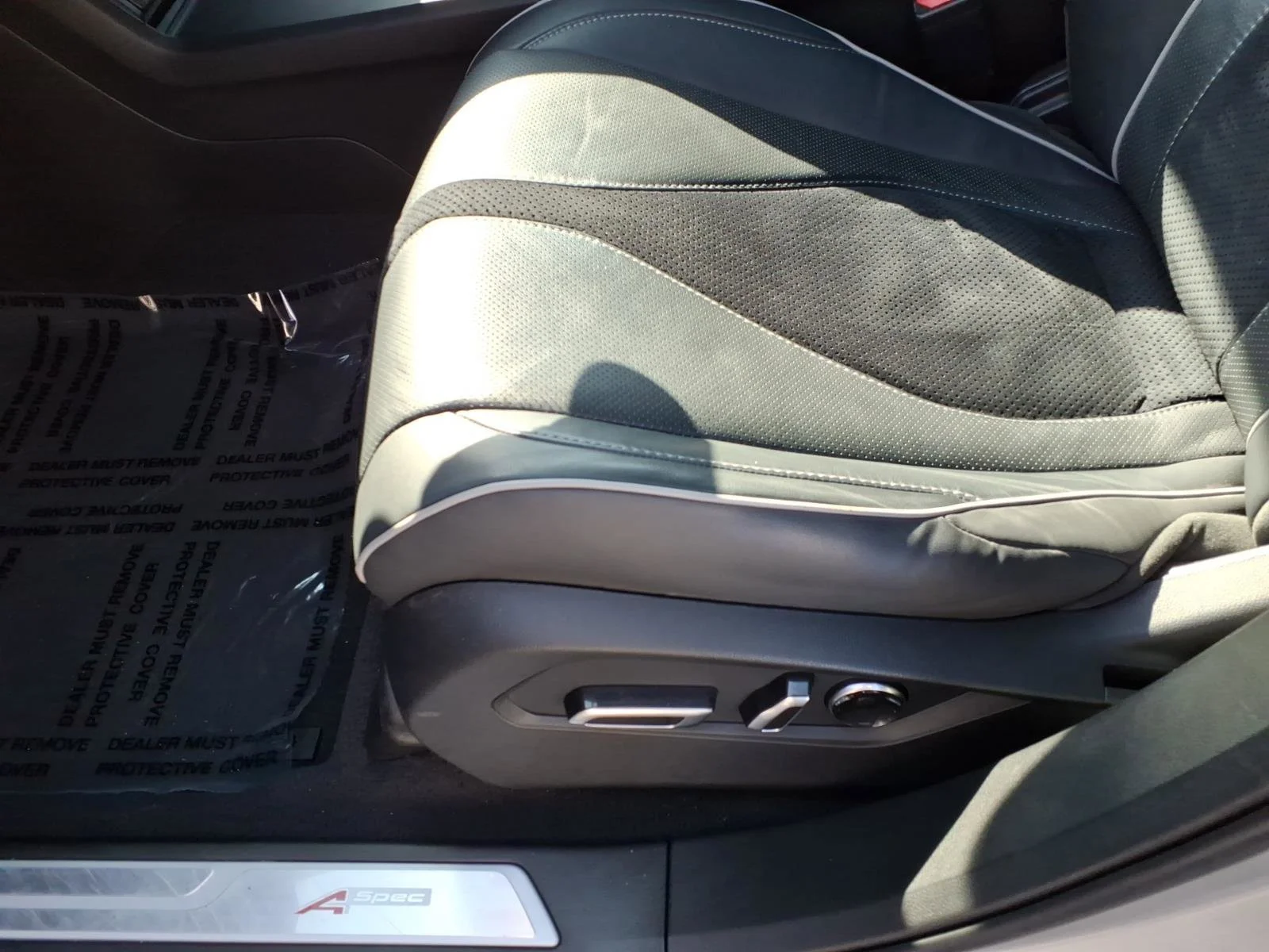 Used 2021 Silver Acura w/A-Spec Package image 17
