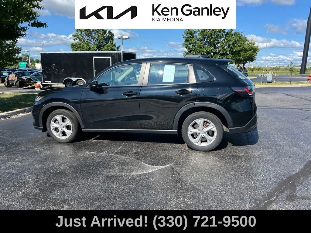 Used 2024  Honda LX image 8