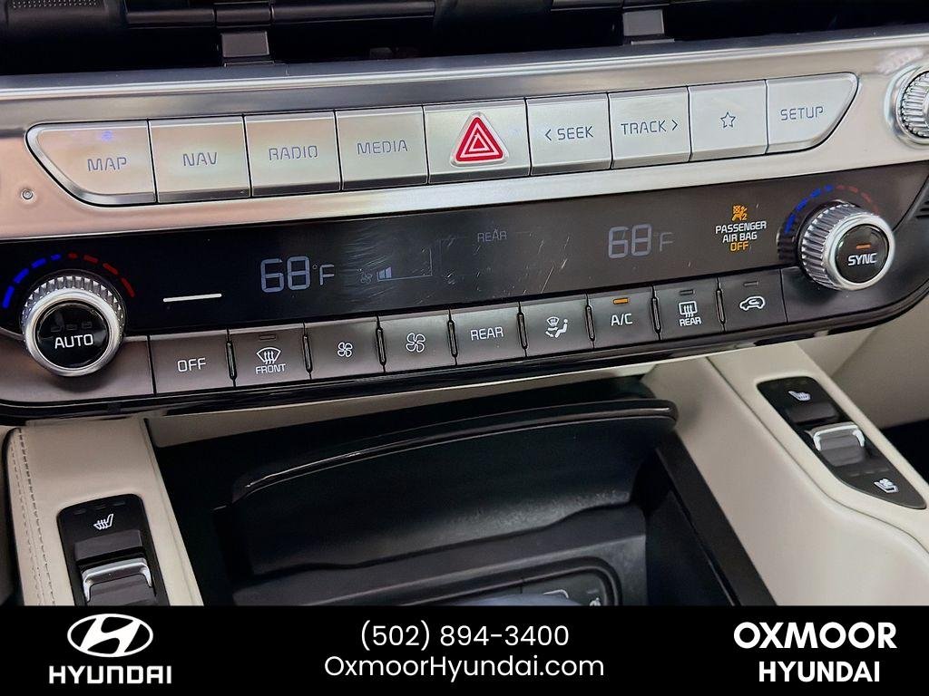 Used 2023 Glacial White Pearl Kia SX image 16