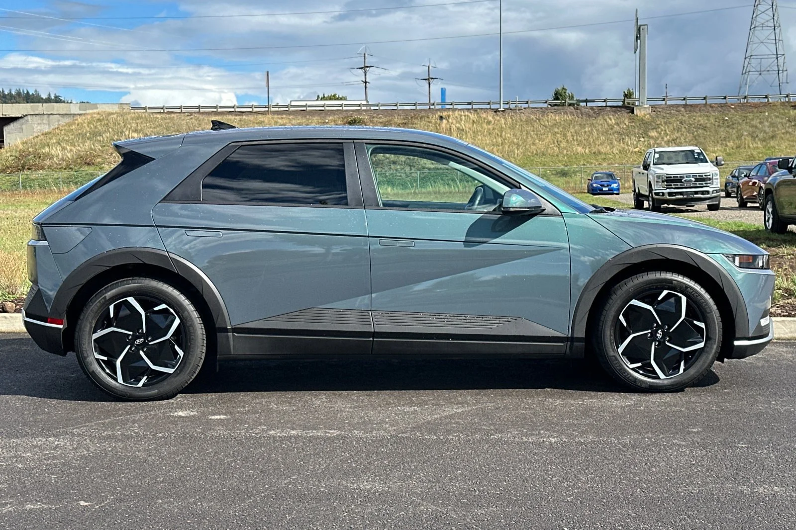 Used 2024 Hyundai IONIQ 5 SEL with VIN KM8KN4DE7RU264728 for sale in Eugene, OR