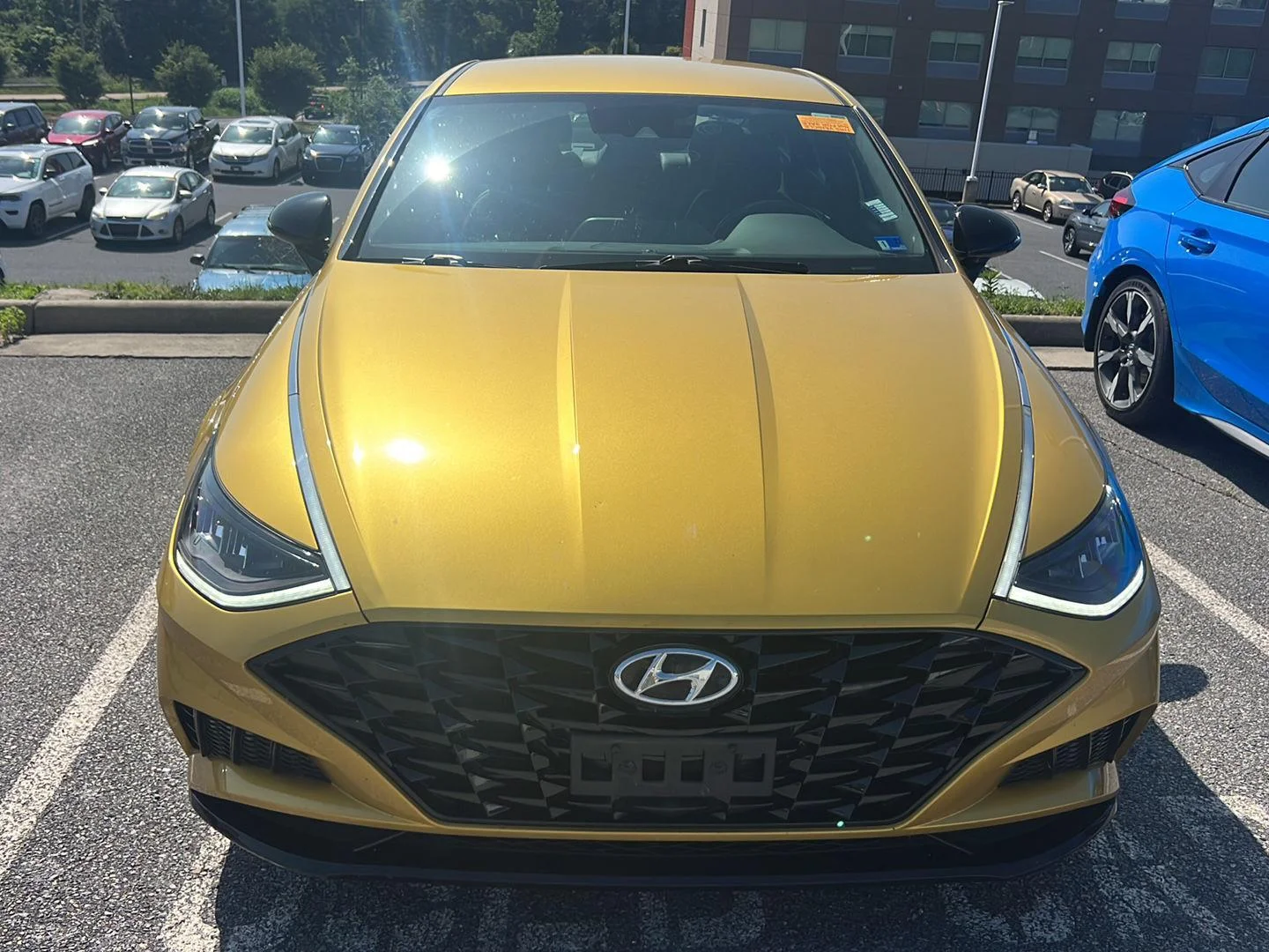 Used 2020 Glowing Yellow Hyundai SEL Plus image 7