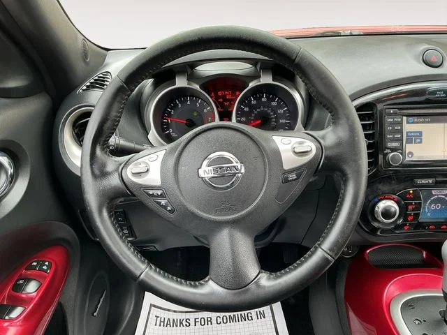 Used 2015 Red Nissan SL image 13