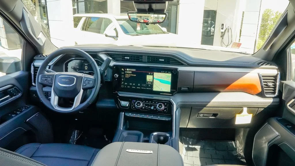 2026 GMC Sierra 2500HD Denali - Photo 15