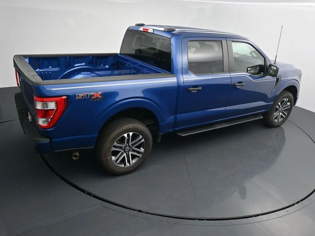 Used 2023 Blue Ford XL image 24