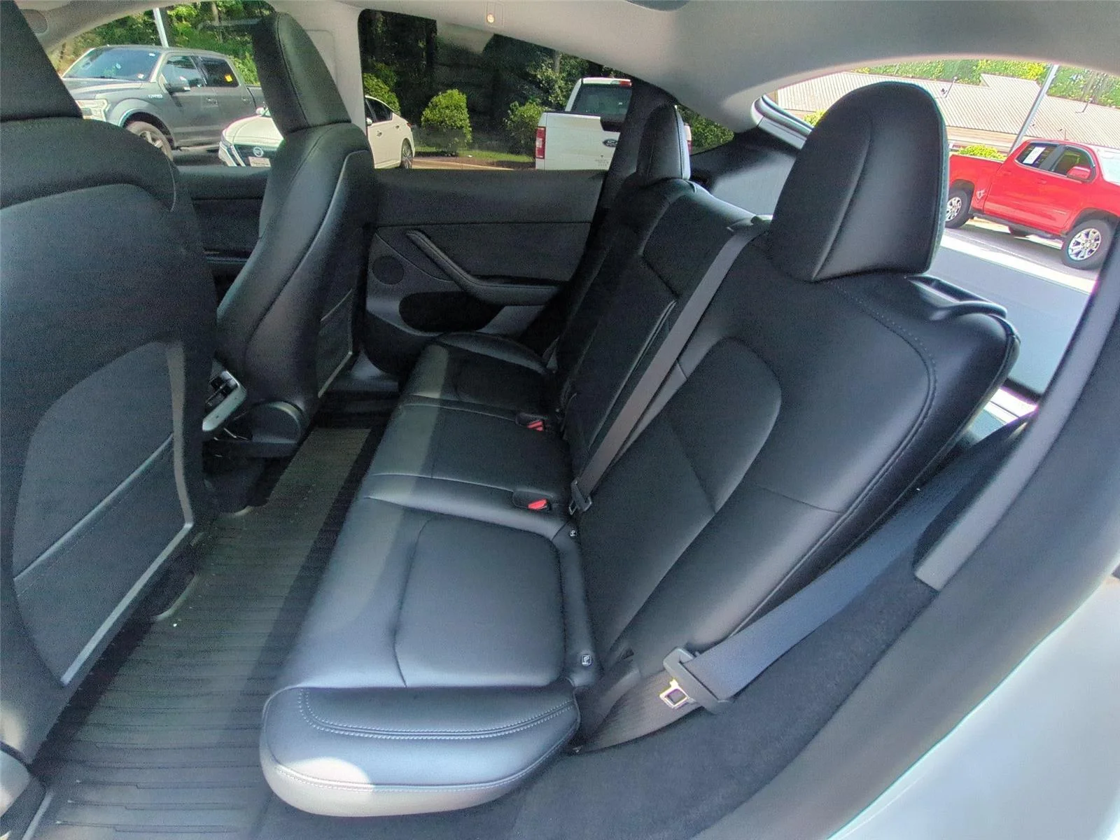 Used 2023 Pearl White Multi-Coat Tesla Long Range image 31
