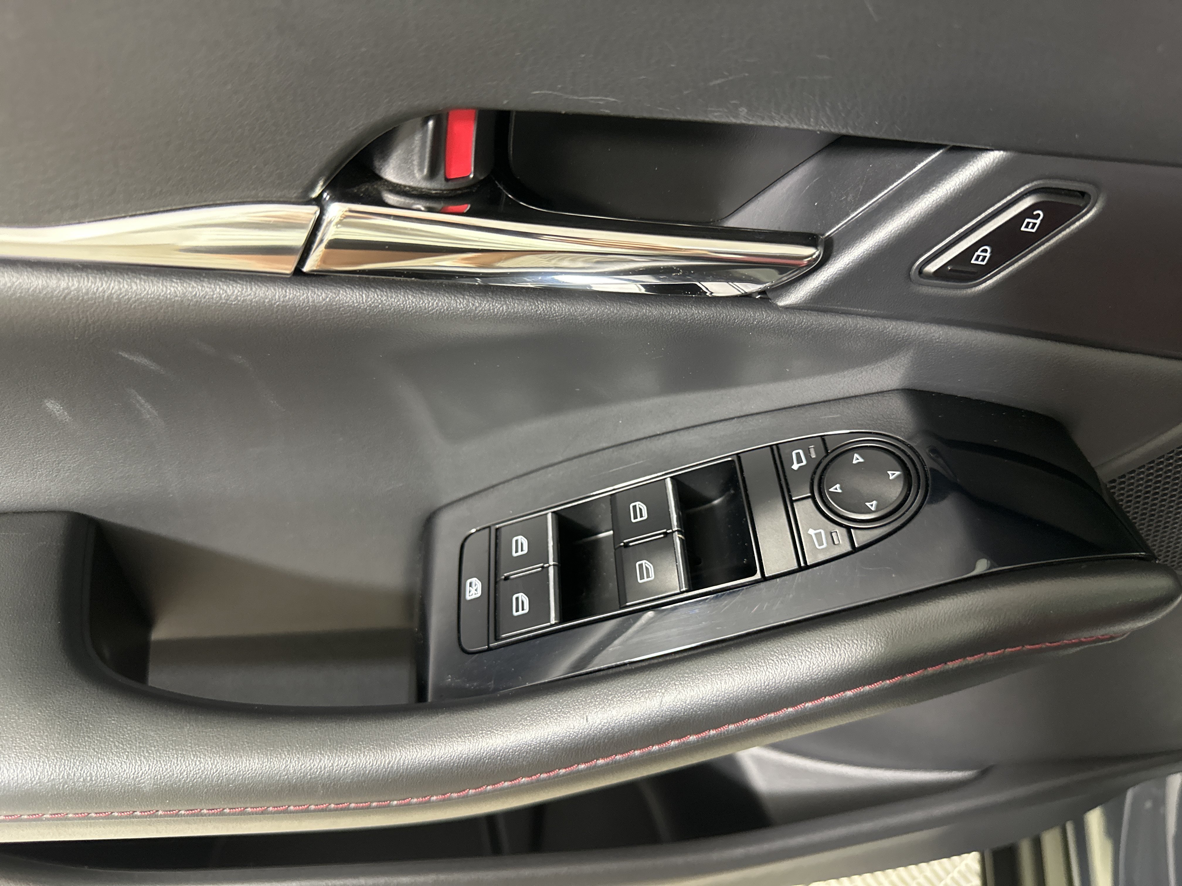 Used 2023 Polymetal Gray Metallic Mazda 2.5 S Carbon Edition image 11