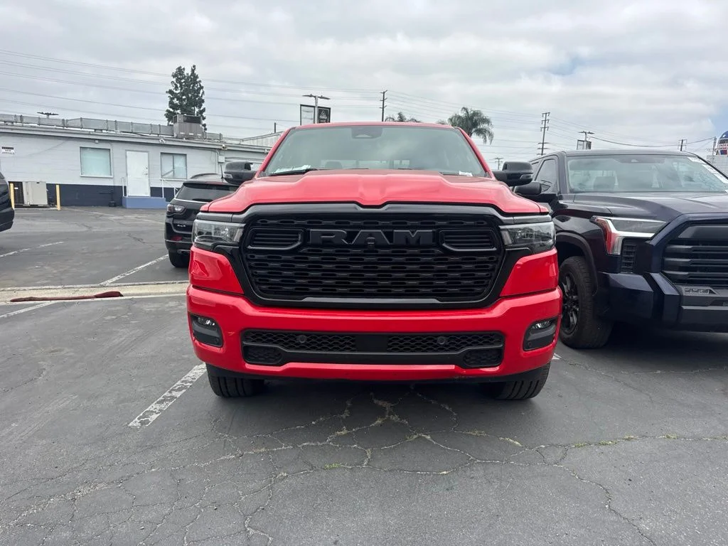 Certified Used 2025 Red Ram Big Horn/Lone Star image 2
