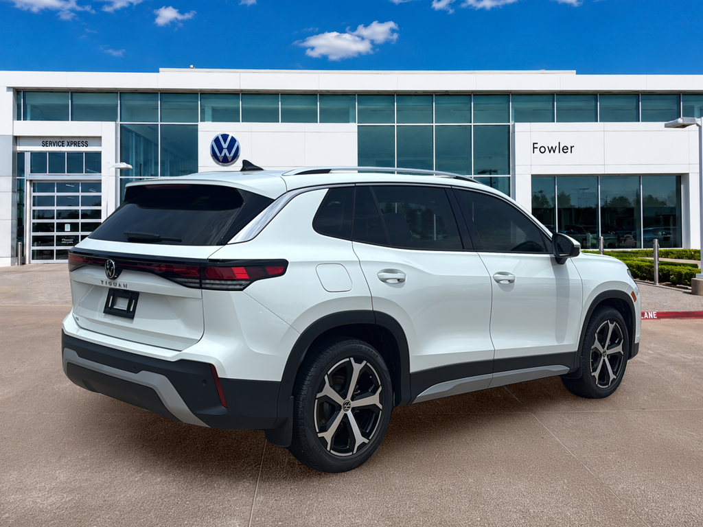 New 2026 White/off-white Volkswagen 2.0T SE image 5