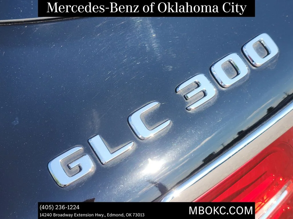 Used 2019 Black Mercedes-Benz GLC 300 image 10