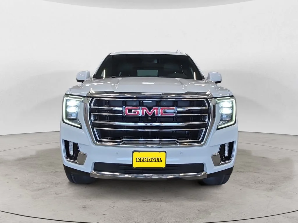 Certified Used 2024 Summit White GMC SLT image 2