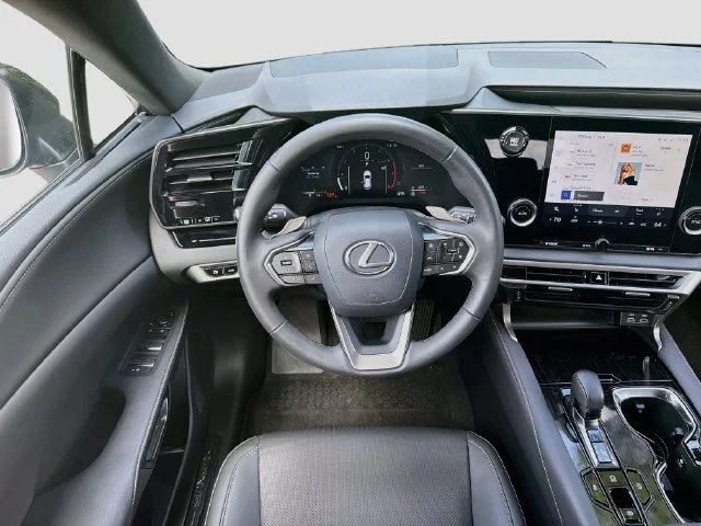 Certified Used 2025 Mica Lexus RX 350 image 18