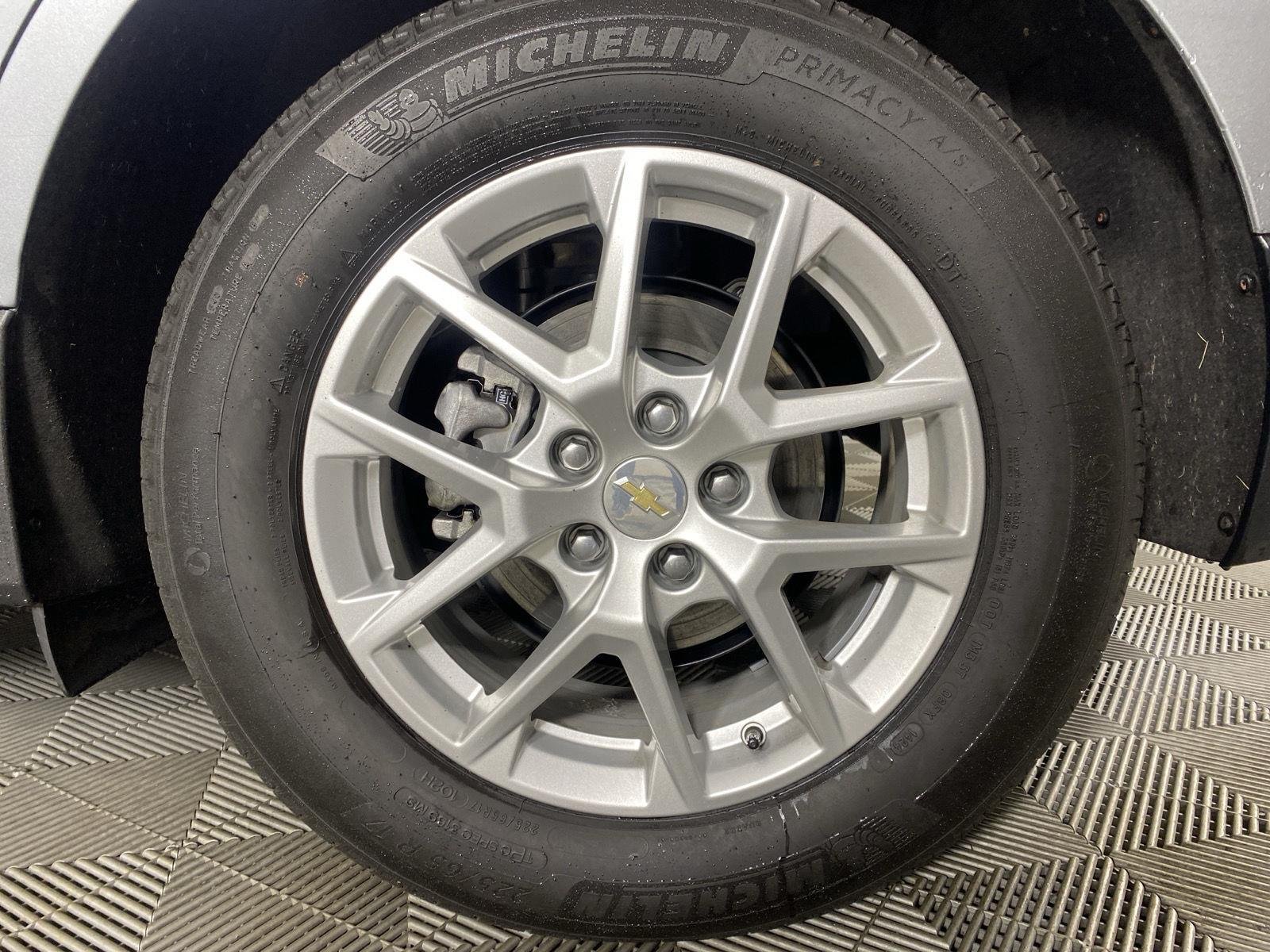 Used 2024 Sterling Gray Metallic Chevrolet LT image 9