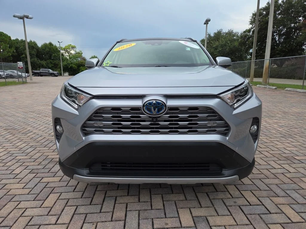 Certified Used 2020 Silver Toyota Limited image 2