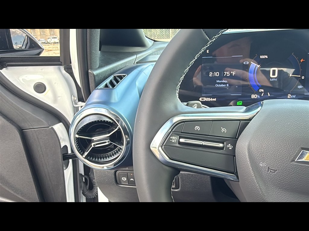 2026 Chevrolet Equinox EV 2LT - Photo 13