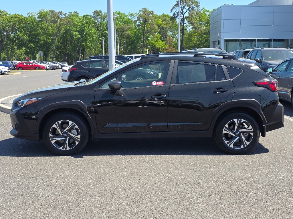 Used 2025 Black Subaru Premium image 12