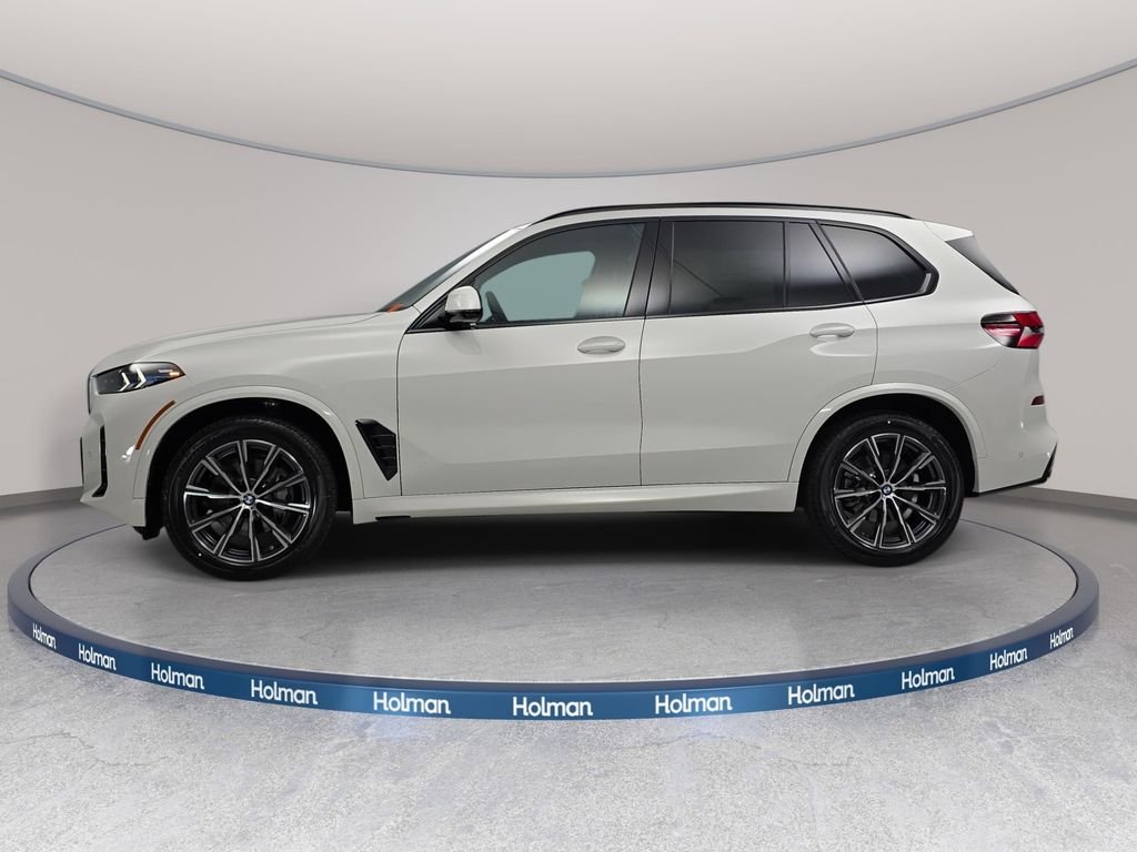 New 2026 Alpine White BMW xDrive40i image 8
