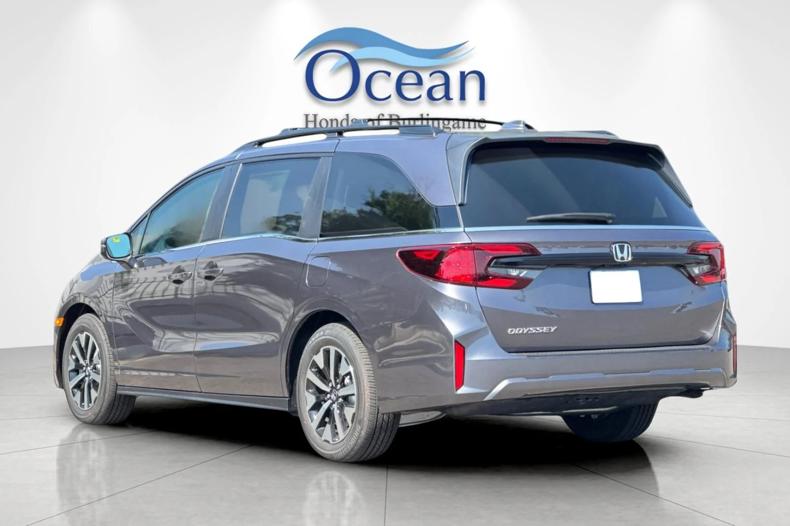 New 2026 Modern Steel Metallic Honda EX-L image 6