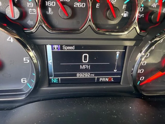 Used 2020 Black GMC SLT image 16