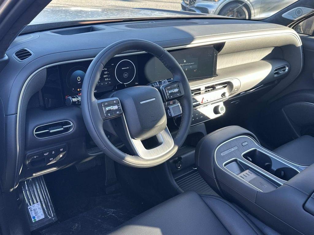 New 2026  Hyundai Calligraphy AWD image 2