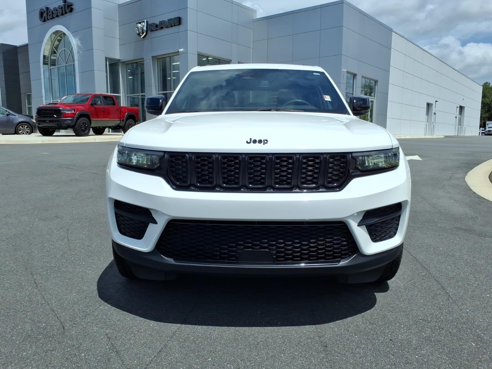 Used 2024 Bright White Clearcoat Jeep Altitude X image 13