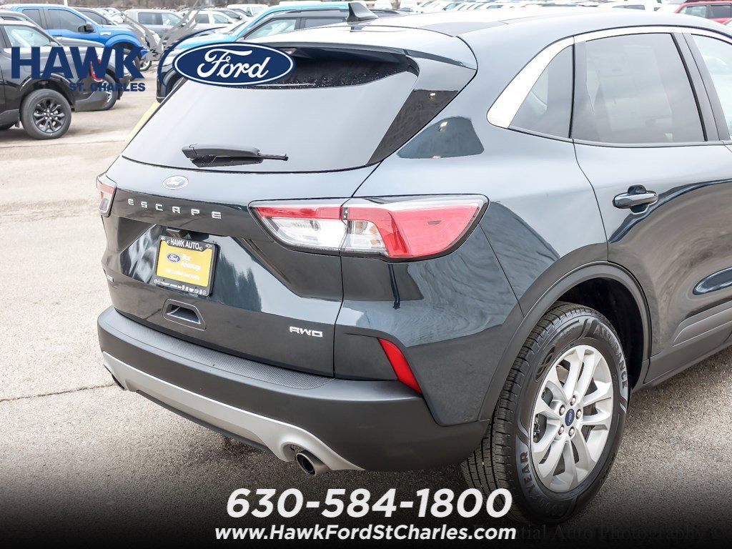 Certified Used 2022 Blue Metallic Ford SE image 7