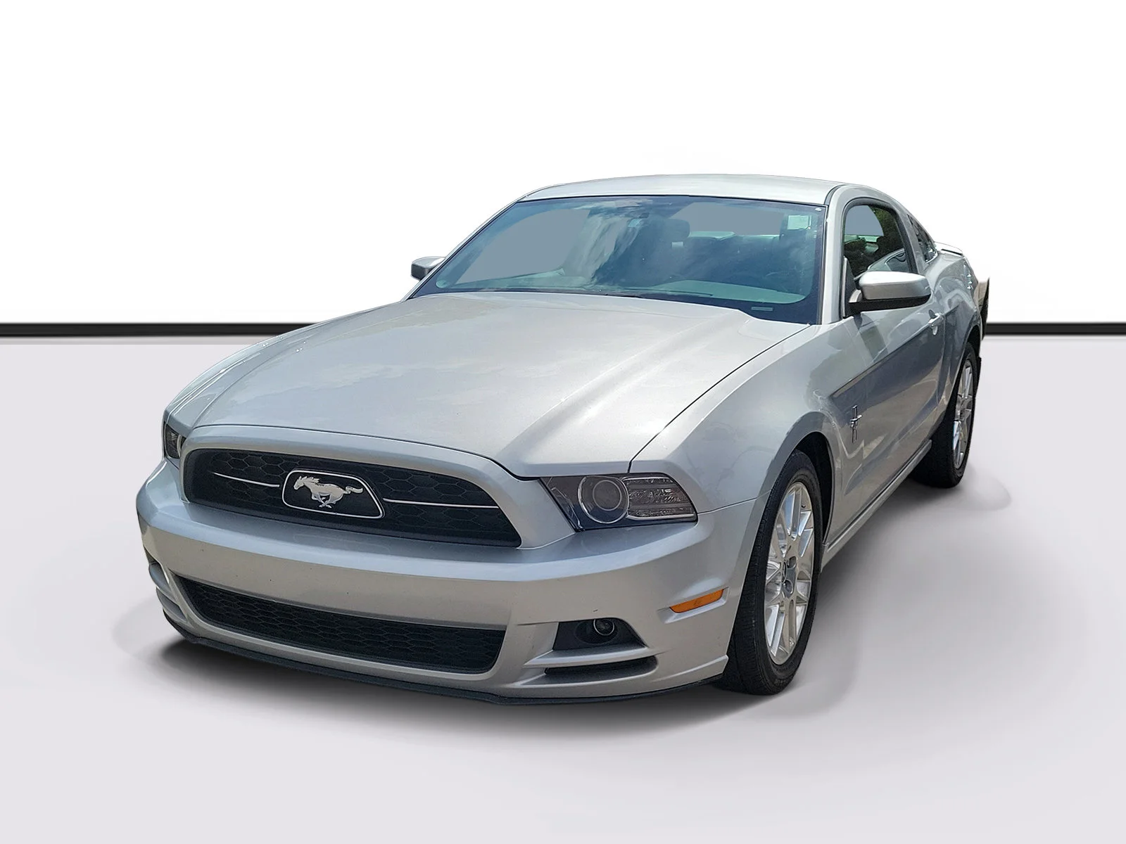 Used 2013 Ingot Silver Ford V6 Premium image 3