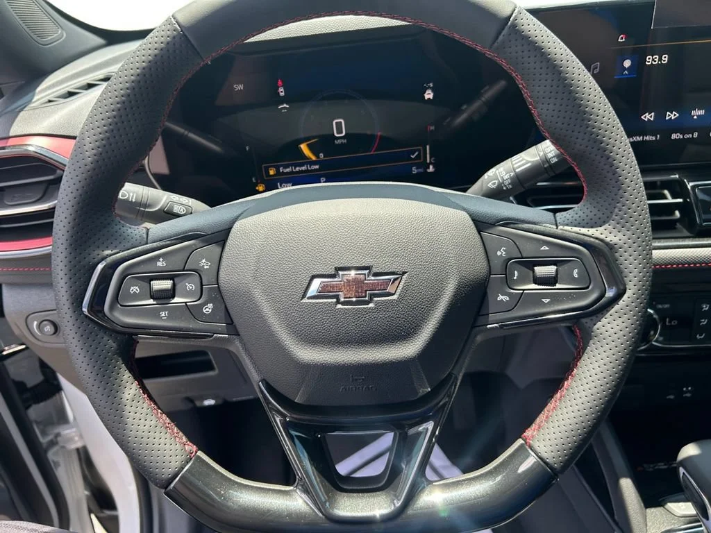 New 2026 Iridescent Pearl Tricoat Chevrolet RS image 17
