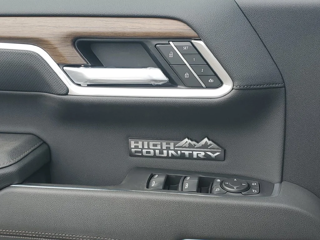 New 2026 Sterling Gray Metallic Chevrolet High Country image 20