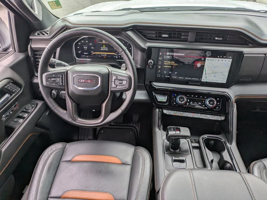 Used 2026 White GMC AT4 image 18