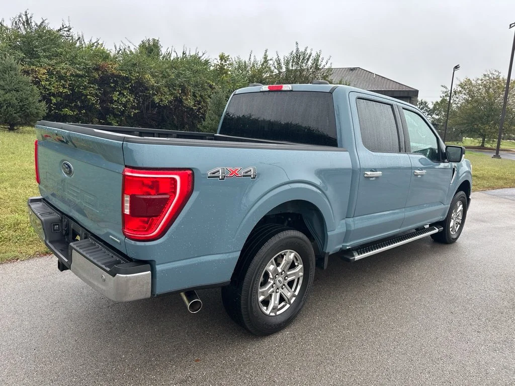 Used 2023 Blue Ford XLT image 10
