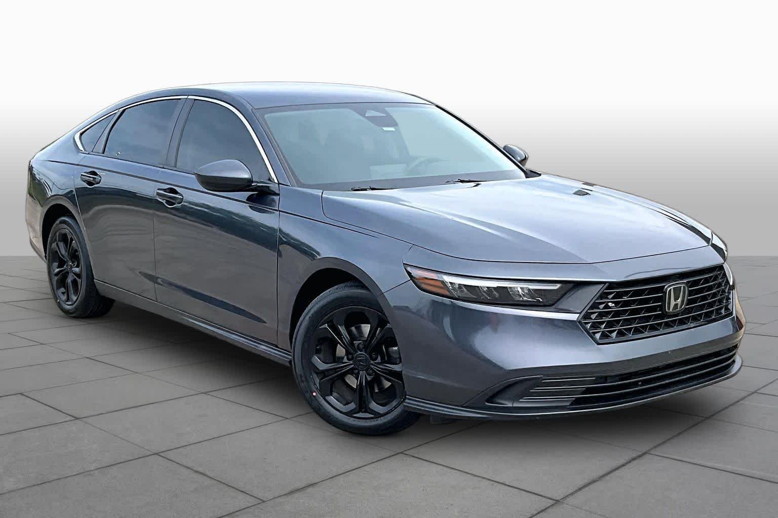 Used 2023 Meteorite Gray Metallic Honda LX image 3