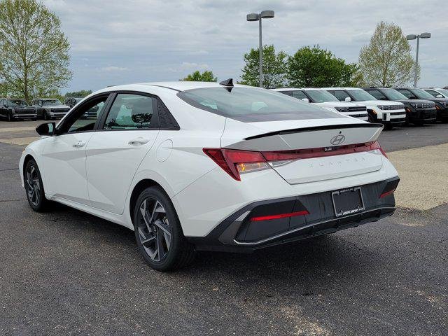 New 2025 Serenity White Hyundai SEL Sport image 3