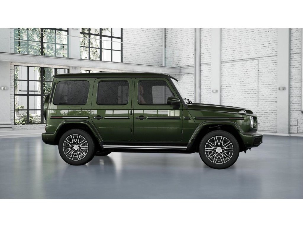 New 2027 MANUFAKTUR Olive Metallic Mercedes-Benz  image 15